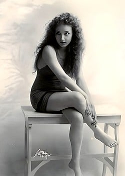 Bessie Love